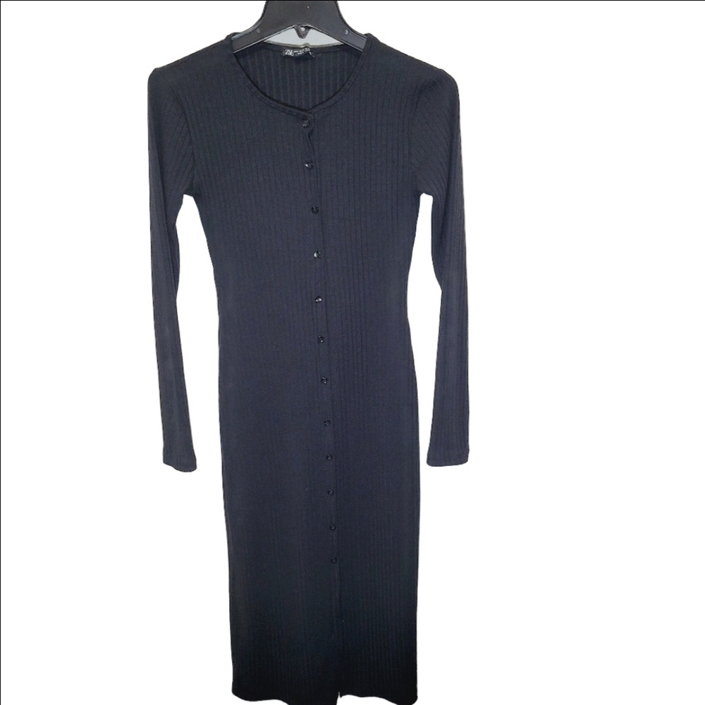 Zara Ribbed Button Down Midi Dress
